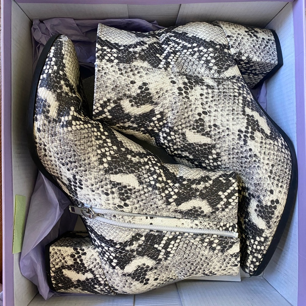 Madden Girl Dafni Snakeskin Bootie